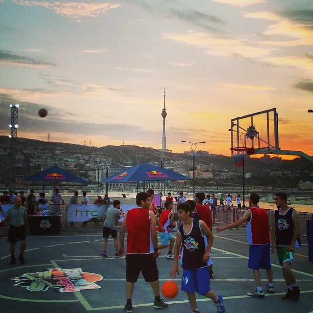 Baku hosts “Red Bull King of the Rock” national tournament