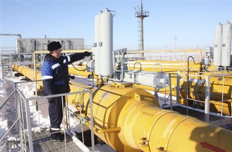 Sarmatia pipeline company to discuss further financing