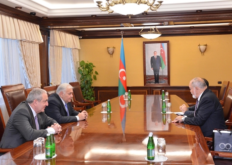 Azerbaijan, Seychelles mull expansion of bilateral ties