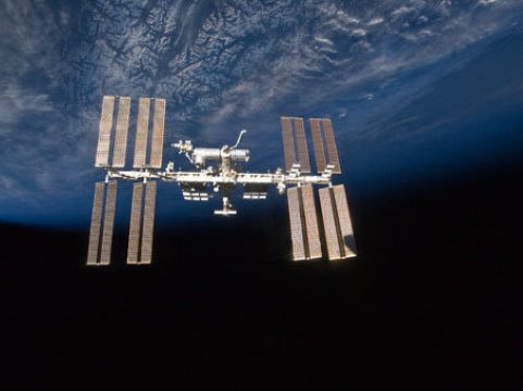 Space station crew lands safely in Kazakhstan