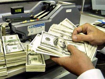Azerbaijan not to snub US dollar