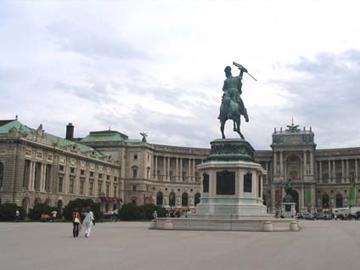 Azerbaijani reps hold discussions on nuclear energy in Vienna