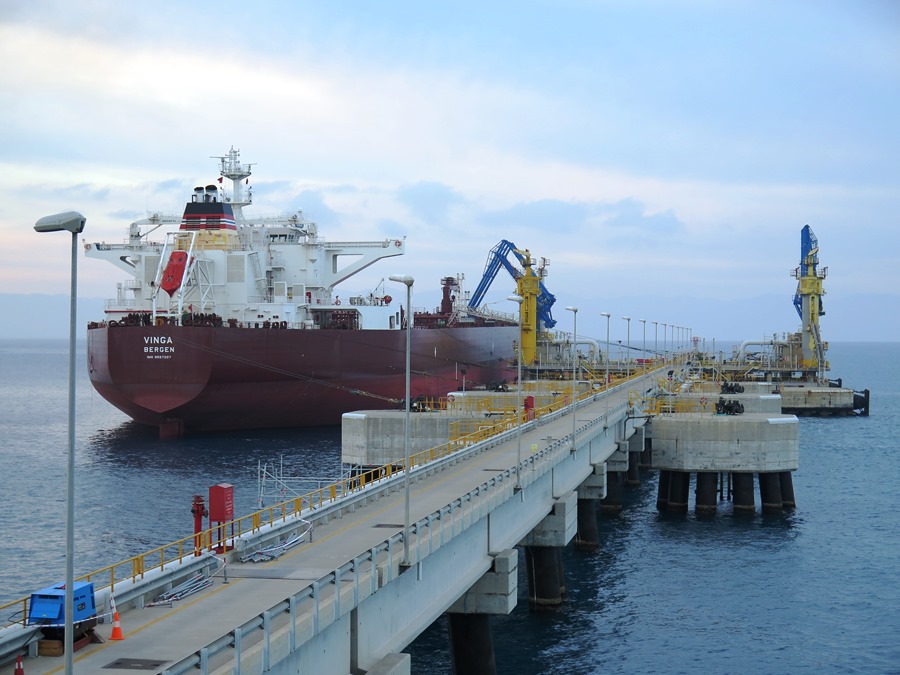 BTC Co. loads  2500th tanker with oil