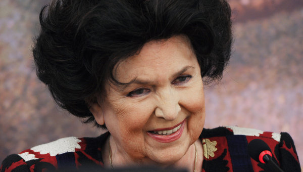 Russian opera diva Vishnevskaya Dies at 86