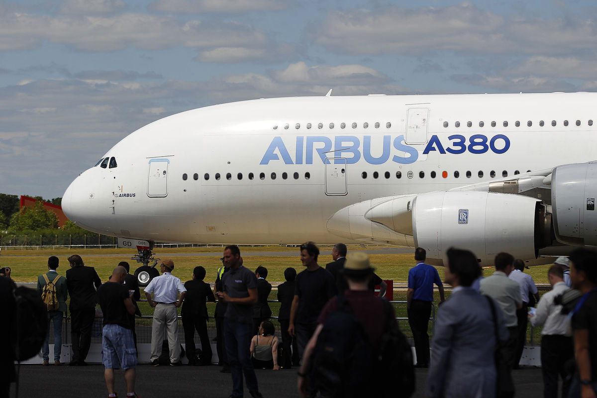 Airbus’s multibillion-dollar bet: whether to overhaul A380 jumbo