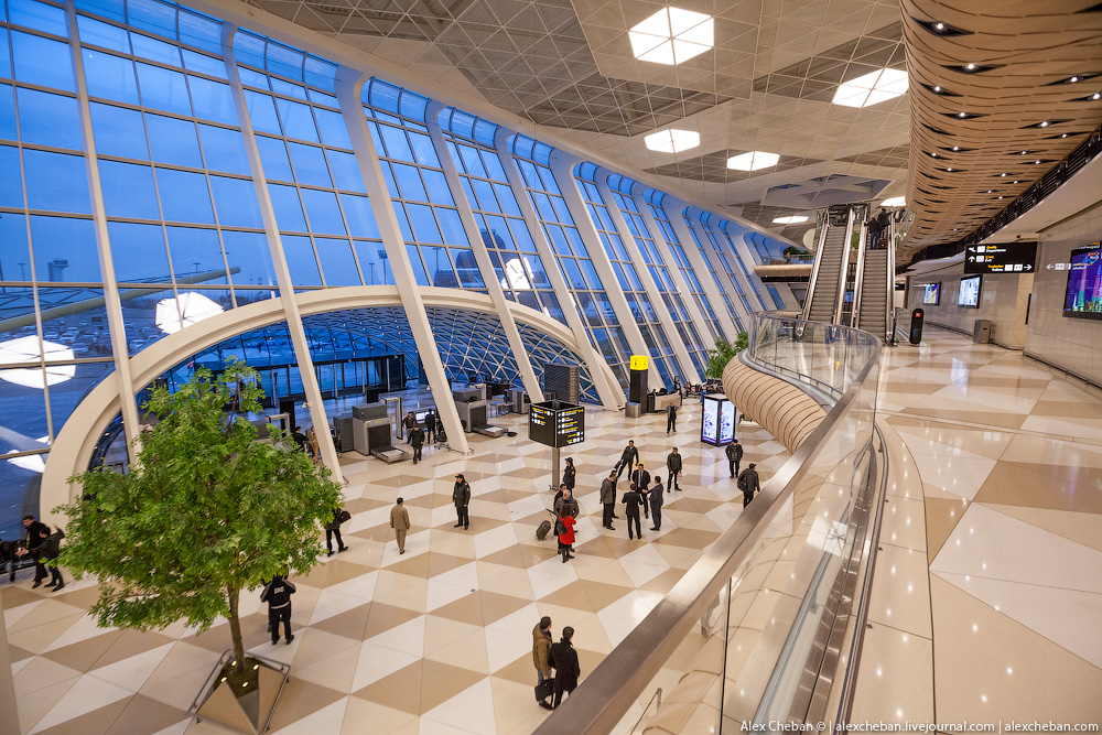 Heydar Aliyev International Airport in TOP-100 of world's best airports