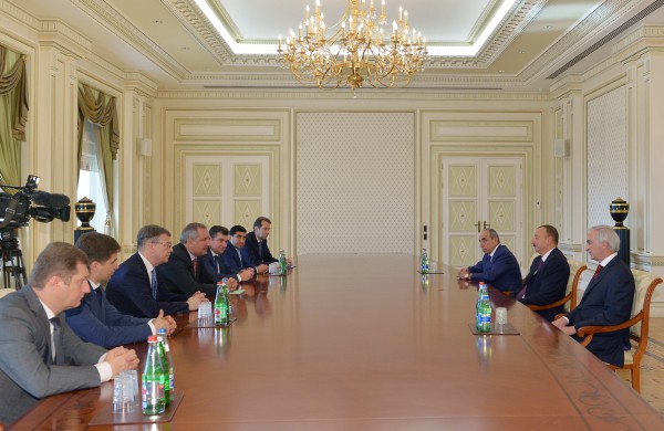 Azerbaijan, Russia mull development of bilateral ties