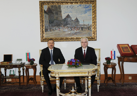 Azerbaijani, Croatian presidents meet in private