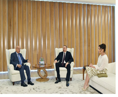 President Aliyev receives ISESCO head