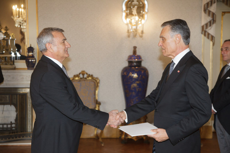 Portuguese president receives credentials from new Azerbaijani ambassador