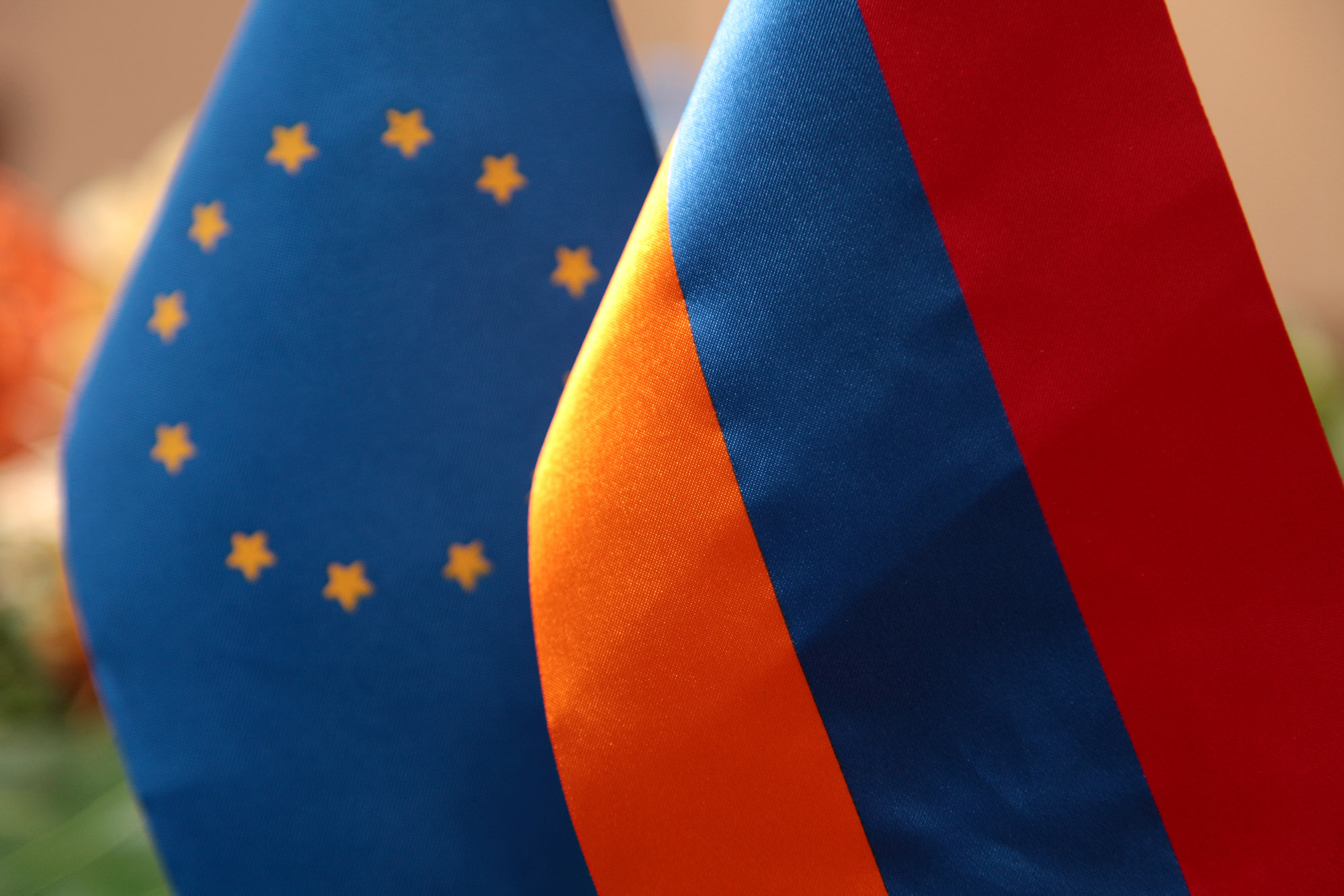 EU demands Yerevan to define position