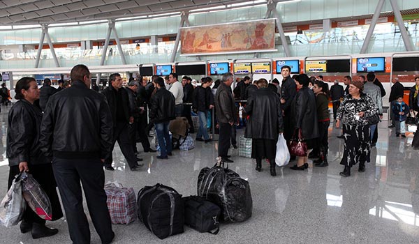 Roughly 30,000 people annually emigrate from Armenia