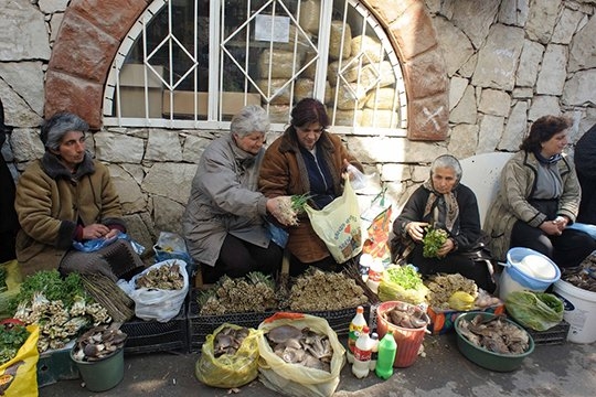 Vanishing transfers to Armenia leave people hungry