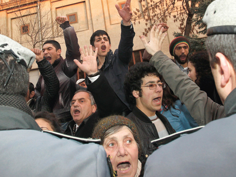 Process of regime's removal still in progress in Armenia