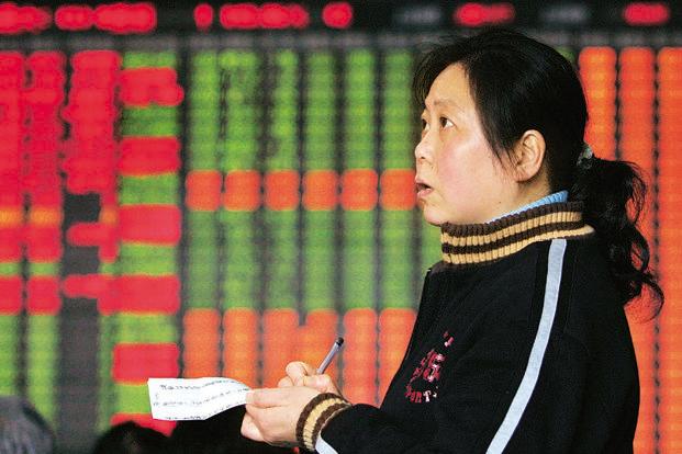 Asian stocks advance with emerging currencies as yen holds gains