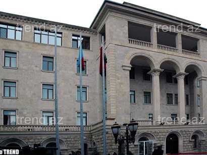 Defense minister urges OSCE envoy to take measures for returning body of Azerbaijani soldier