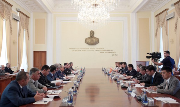 Kyrgyzstan to strengthen cooperation with Azerbaijan