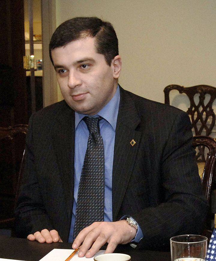 Ex-speaker Bakradze wins third round of election primaries in Georgia