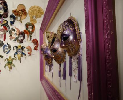 Exhibition on grand Venice carnival captivates Baku residents