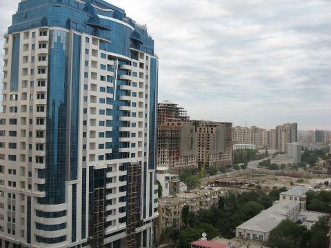 Hungary eyes Azeri construction industry