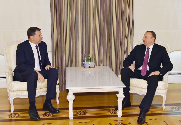 Baku, Riga mull bilateral ties