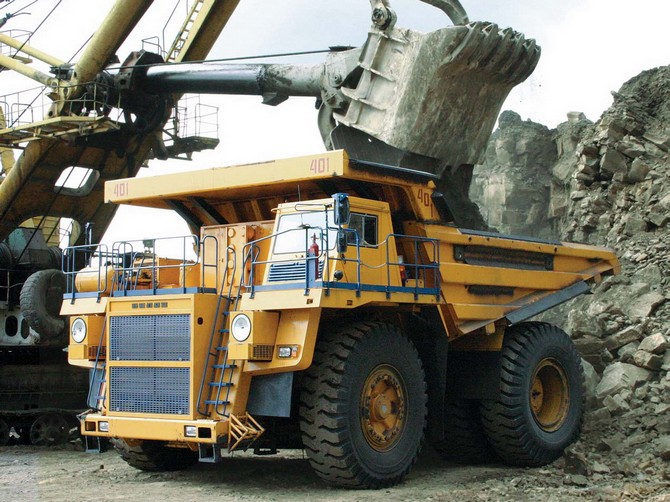 BelAZ ships mine dump trucks to Azerbaijan