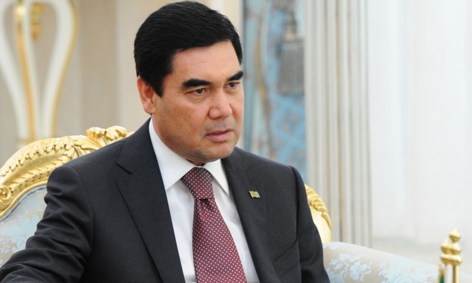Turkmen leader dissatisfied with local airlines