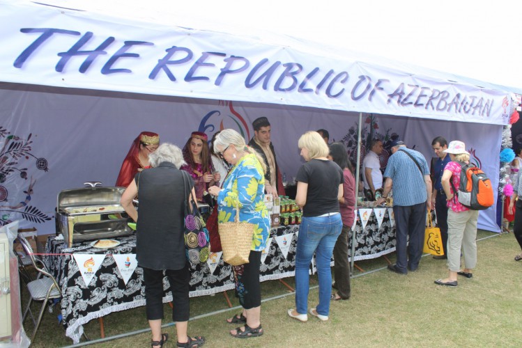 Azerbaijan joins charity fair in Hanoi