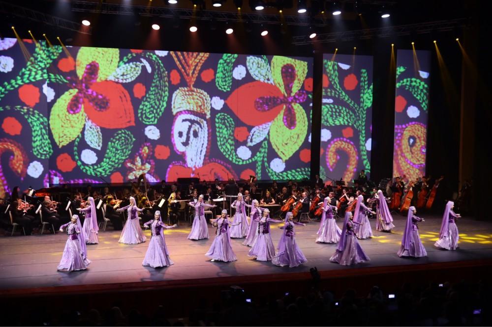Global Forum participants see ‘Musical Alliance of Civilizations’ Concert