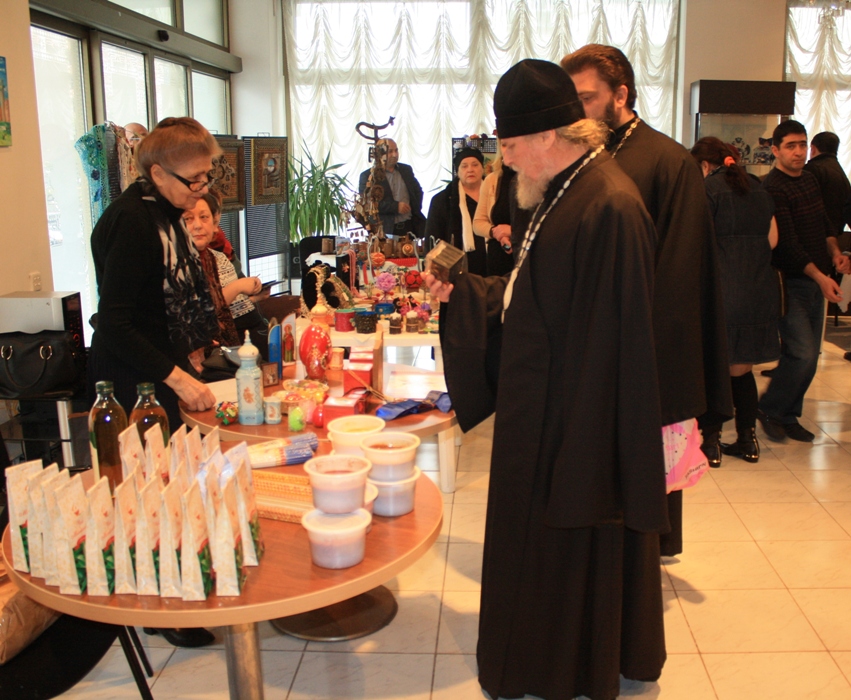 Easter Charity Bazaar opens in Baku