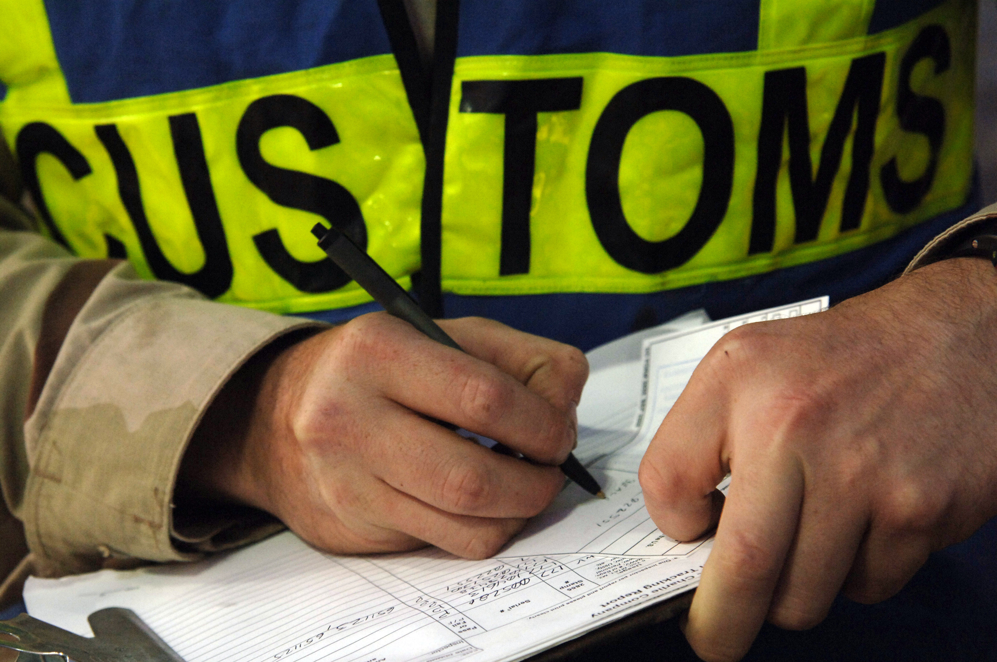 Switching to e-customs declaration to save time