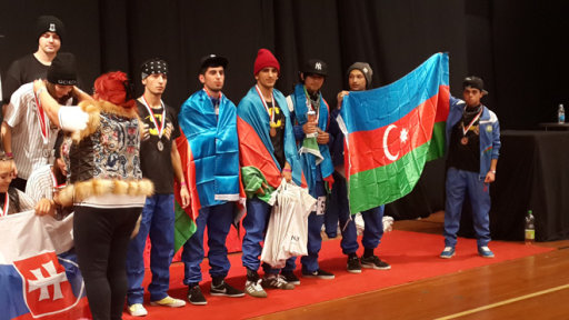 Azerbaijani dancers perform at World Championships in Denmark