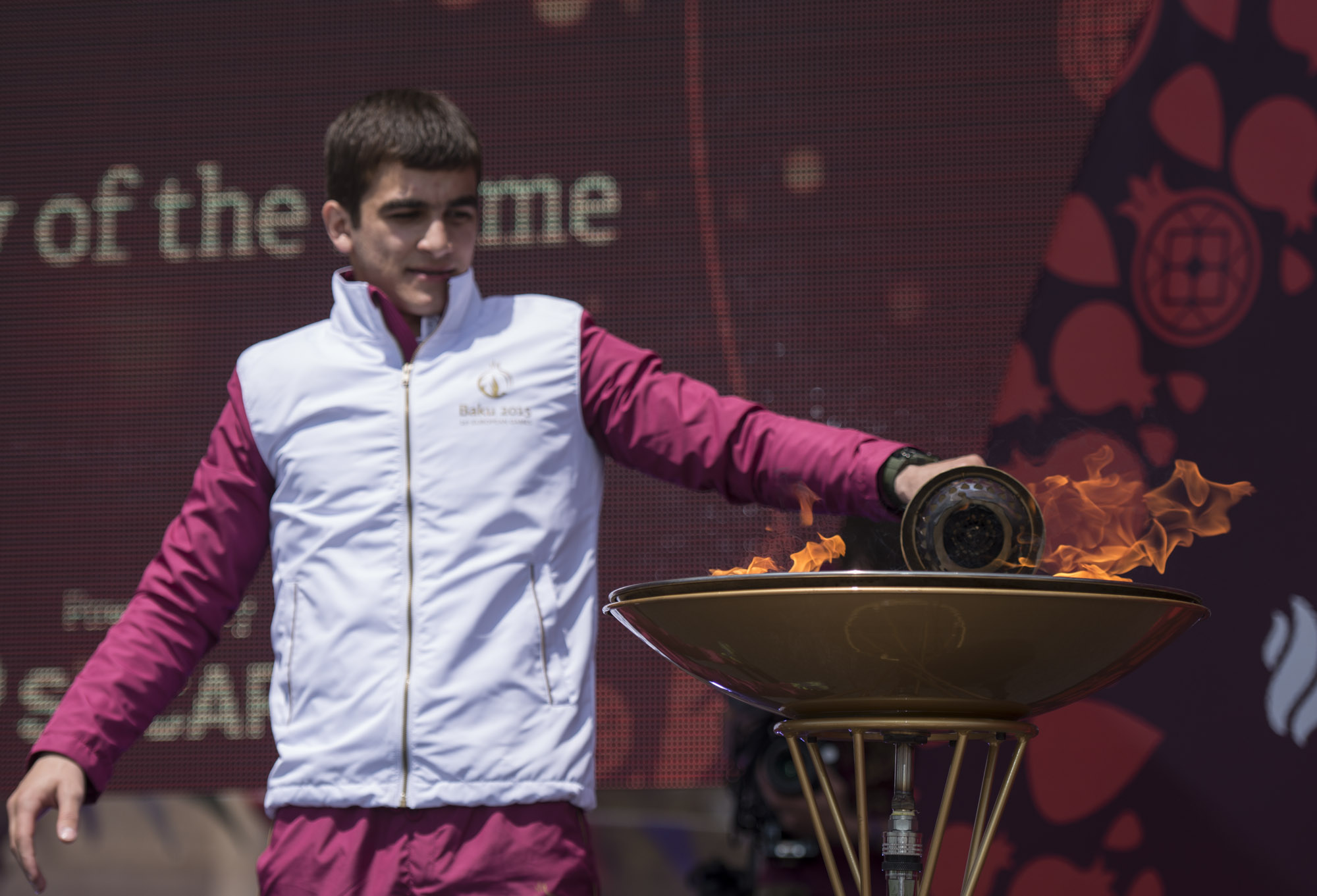 Neftchala celebrates arrival of Baku 2015 flame