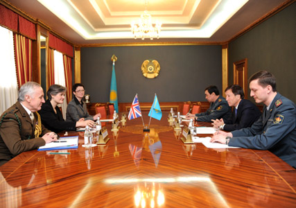 Kazakhstan, UK discuss military cooperation