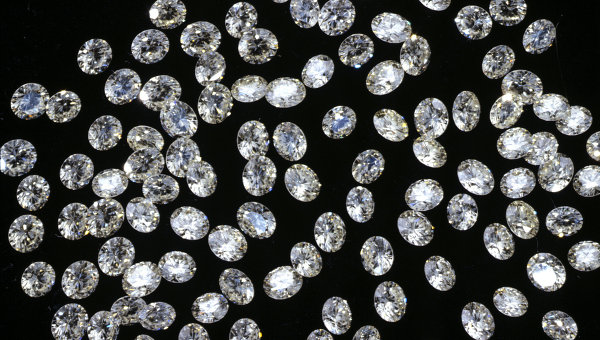 Russian police seize over 1,000 diamonds in raid