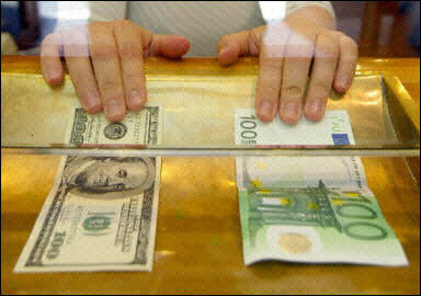US dollar and euro rates decrease in Azerbaijan