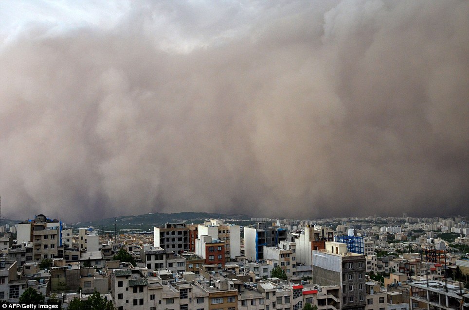 Dust storms close schools in Iran