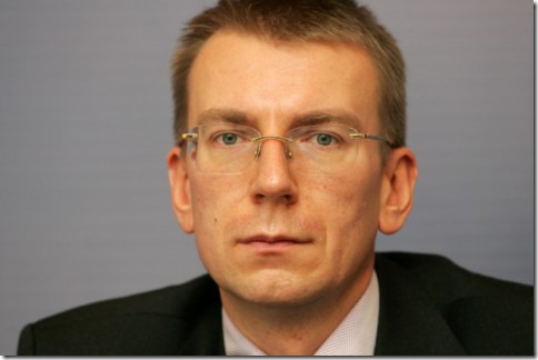 Direct high-level contacts needed to resolve Nagorno-Karabakh conflcit