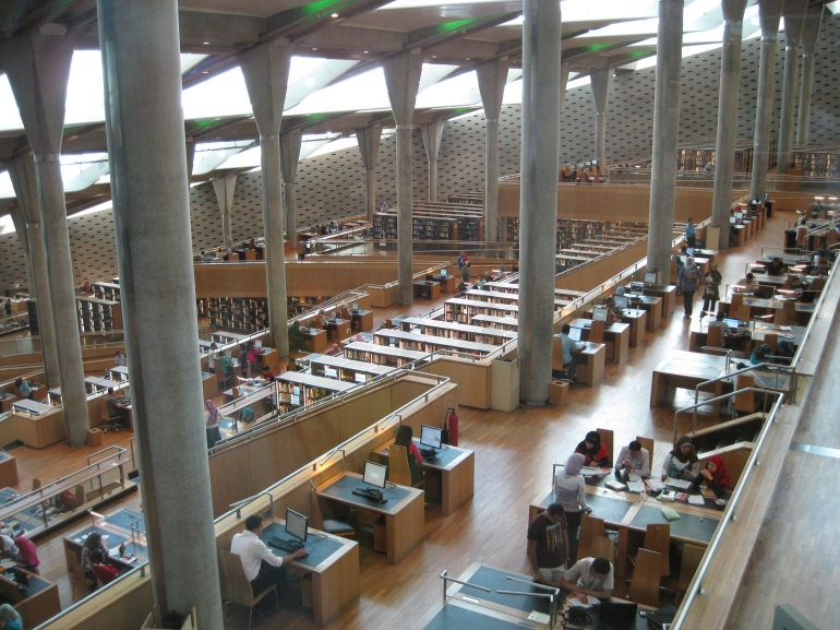 Nizami Ganjavi center to open office at Library of Alexandria