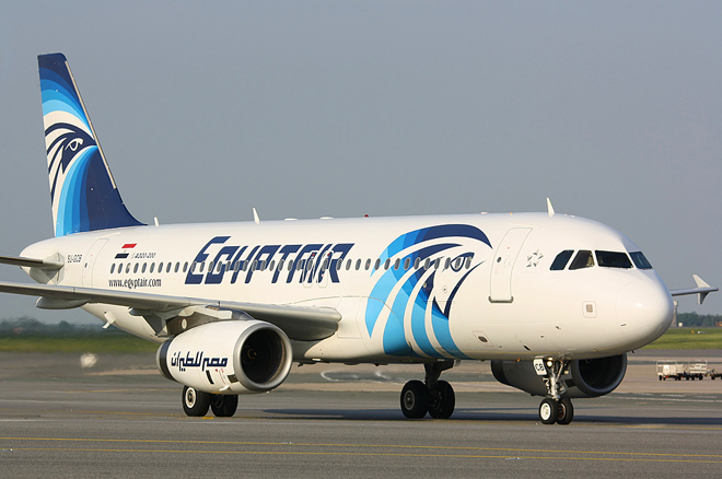 Egypt Air flight MS804 went down into Mediterranean sea - reports