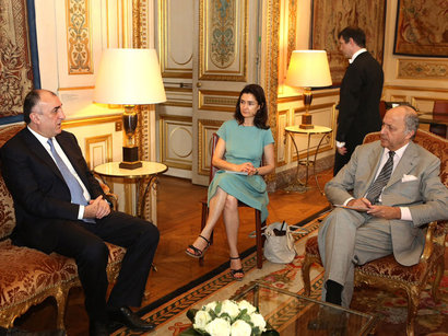 France’s FM confident in boosting economic relations with Azerbaijan