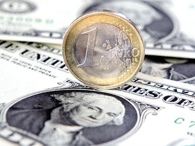 USD drops, euro rises