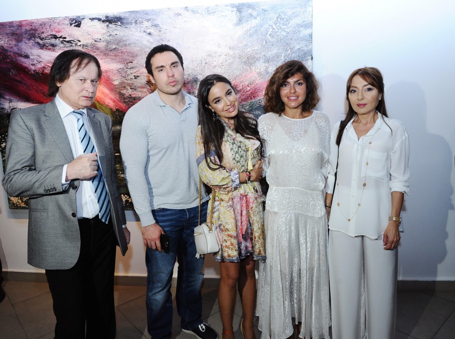 Leyla Aliyeva attends 'Umwelt' solo exhibition by artist Aida Mahmudova at YAY GALLERY