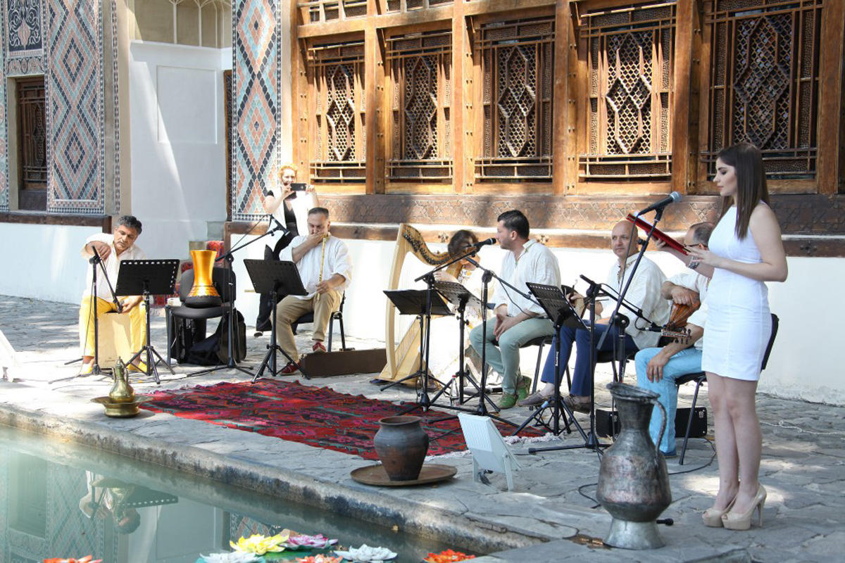 Turkish ensemble performs at Silk Way Int'l Music Festival