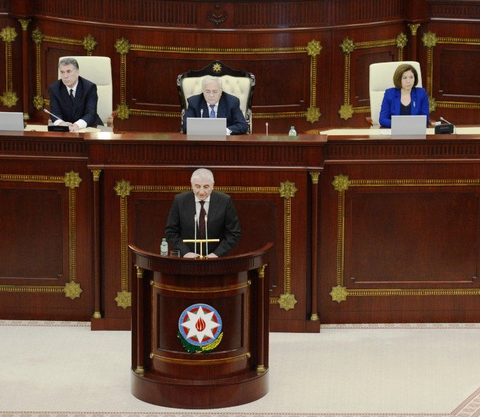 Azerbaijani Parliament holds first plenary session