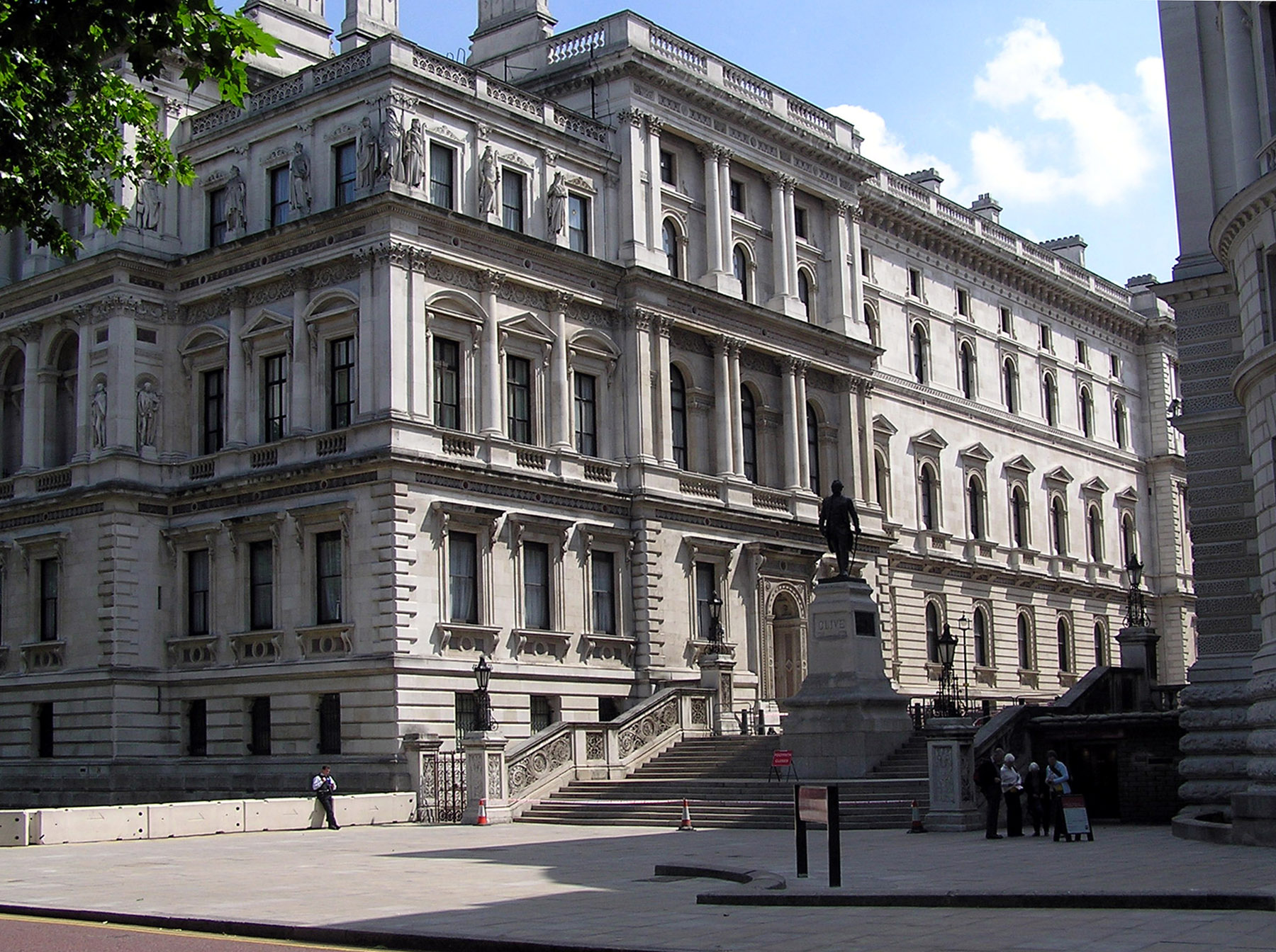 UK calls Armenian diaspora a significant obstacle in Karabakh conflict solution