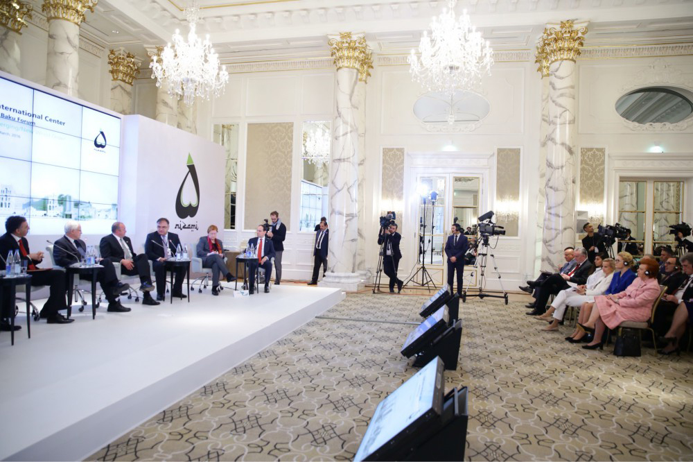 4th Global Baku Forum discusses fighting terrorism