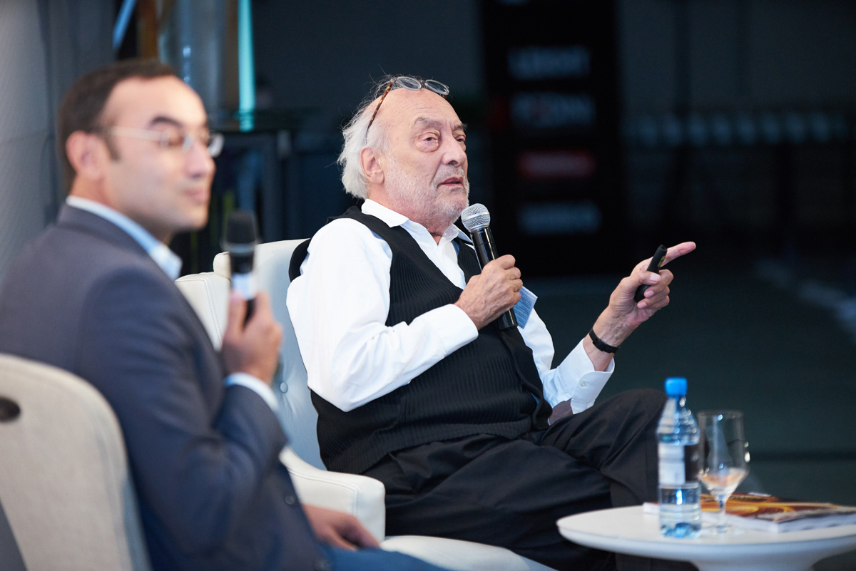 Gaetano Pesce gives master class in Baku