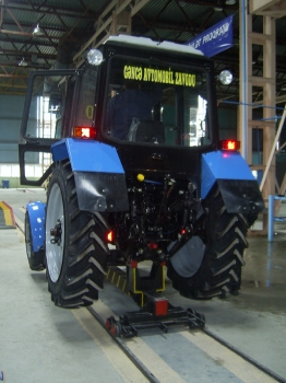 Ganja Automobile Plant to assemble 1,400 tractors, 300 trucks in 2014