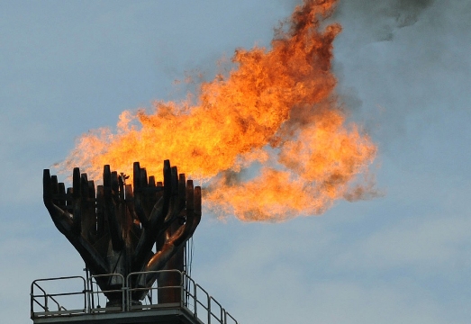 Key gas exporters agree to counter price fall